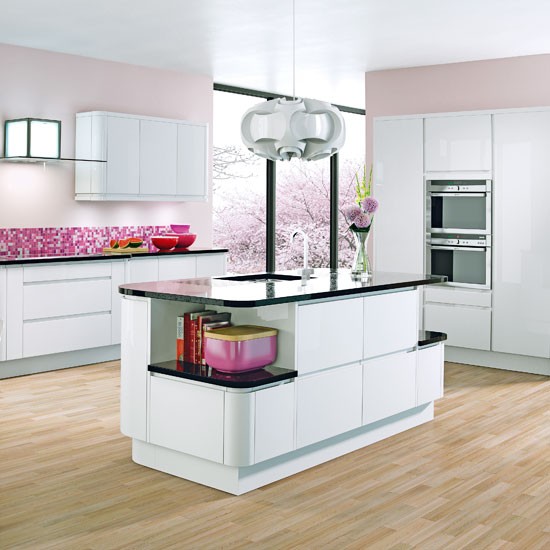 Modern-white-kitchen-cabinetry-Beautiful-Kitchens-Housetohome